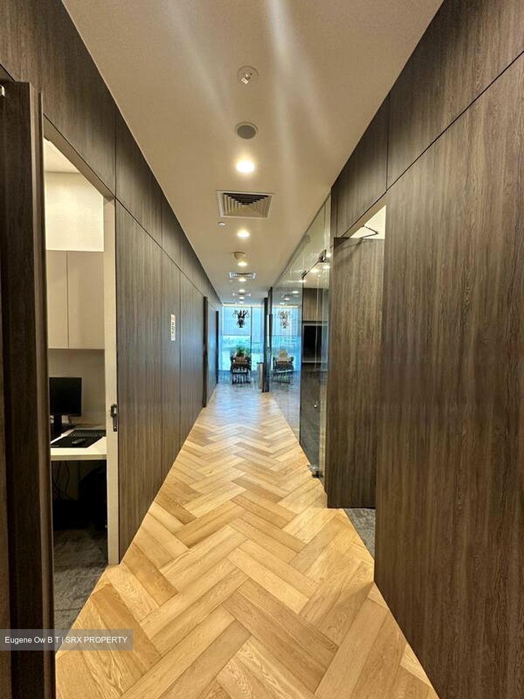 Vision Exchange (D22), Office #586540981